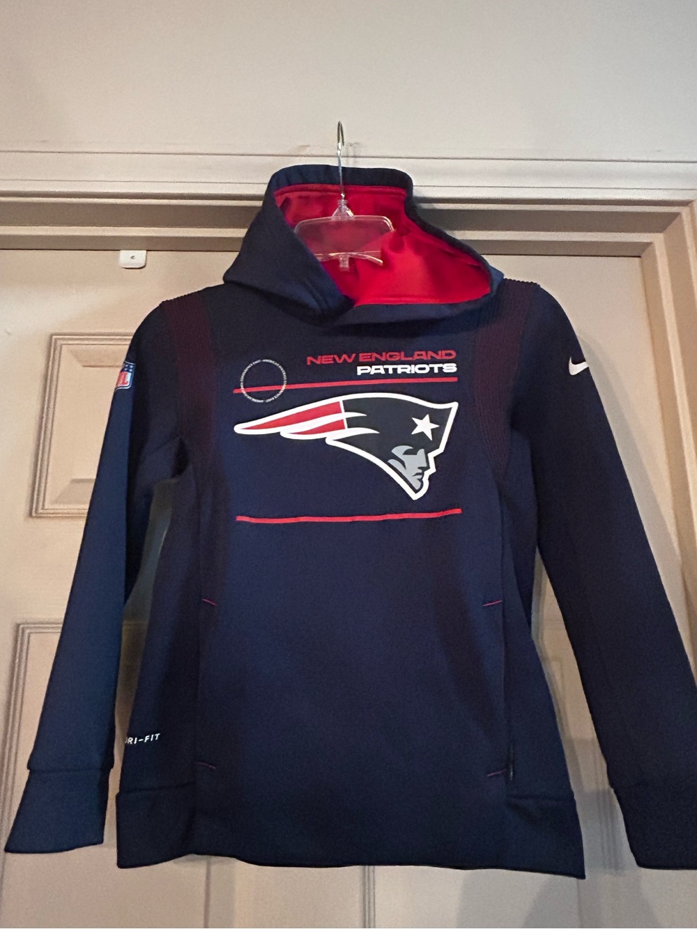 NWOT Nike NFL Kids Small New England Patriots Navy Hoodie Kangaroo Pocket